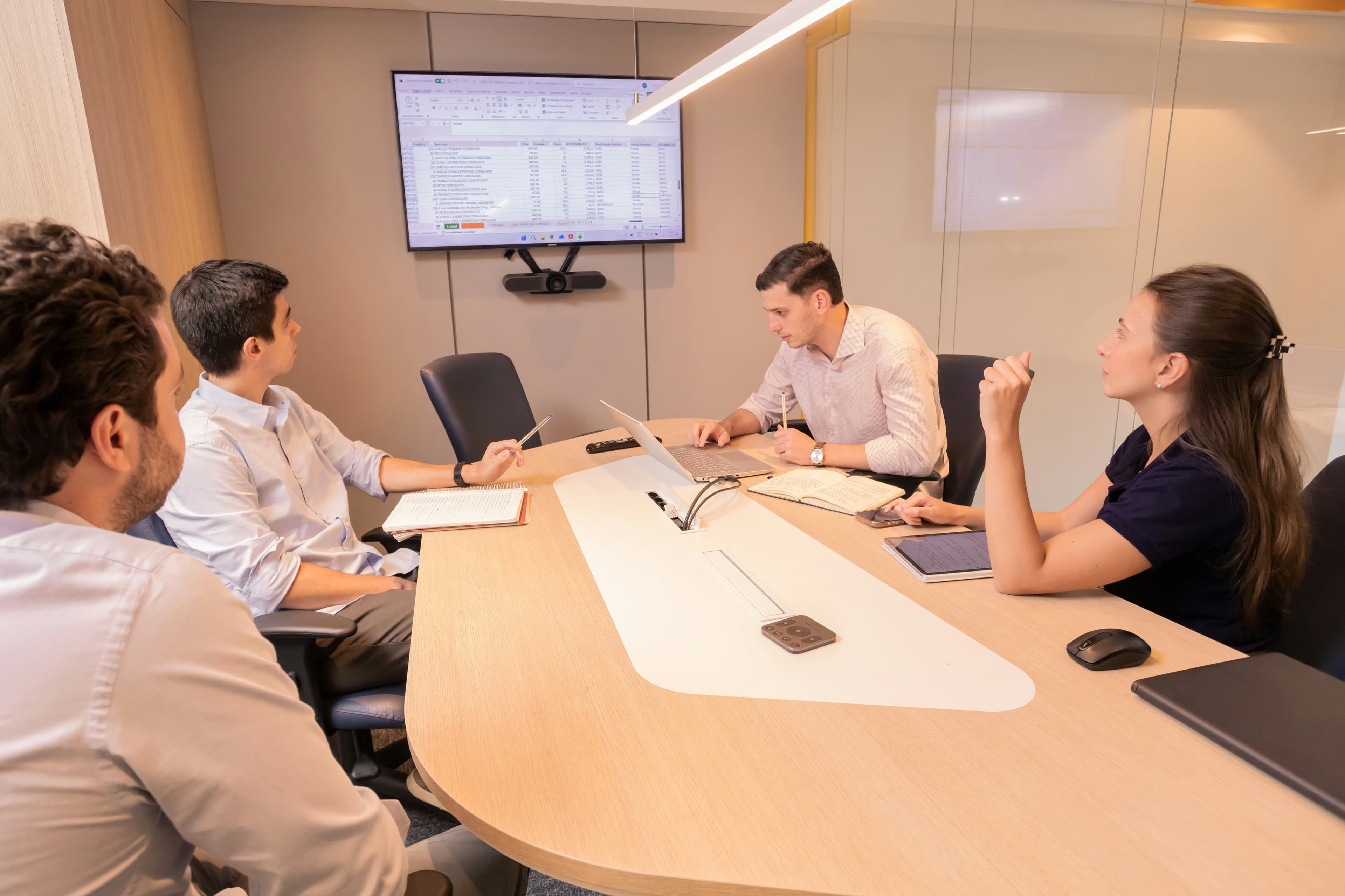 Senior operators working a decision in the boardroom